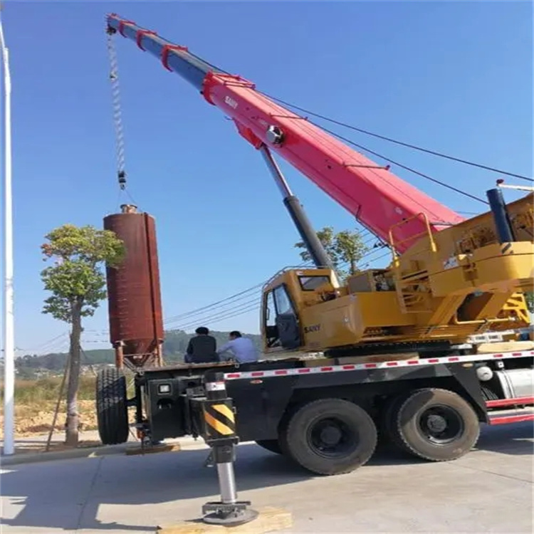 老新镇专业吊车租赁多少钱