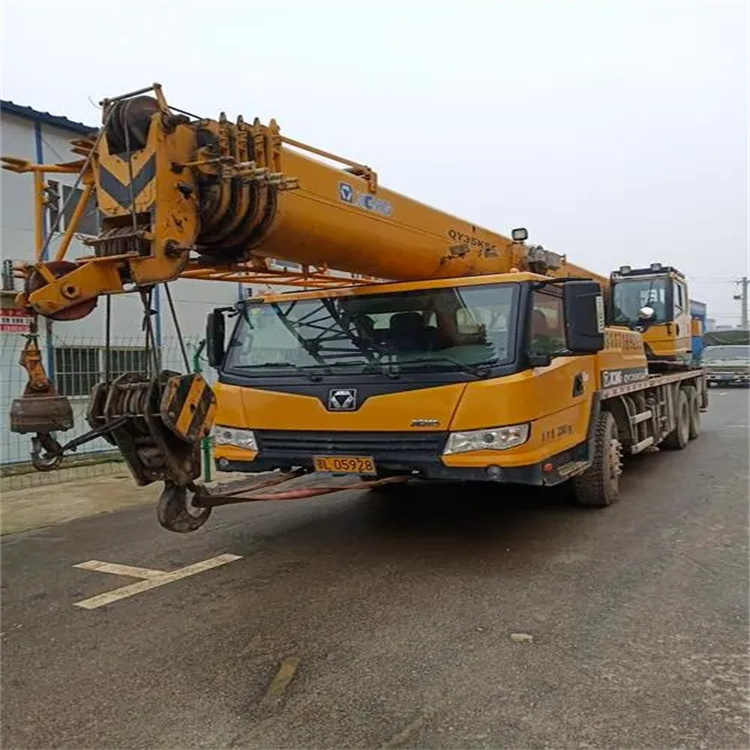 老新镇吊车出租保险：全面覆盖，安全无忧