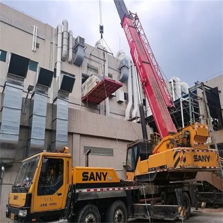 老新镇租赁大型汽车吊，助力工程项目高效进行