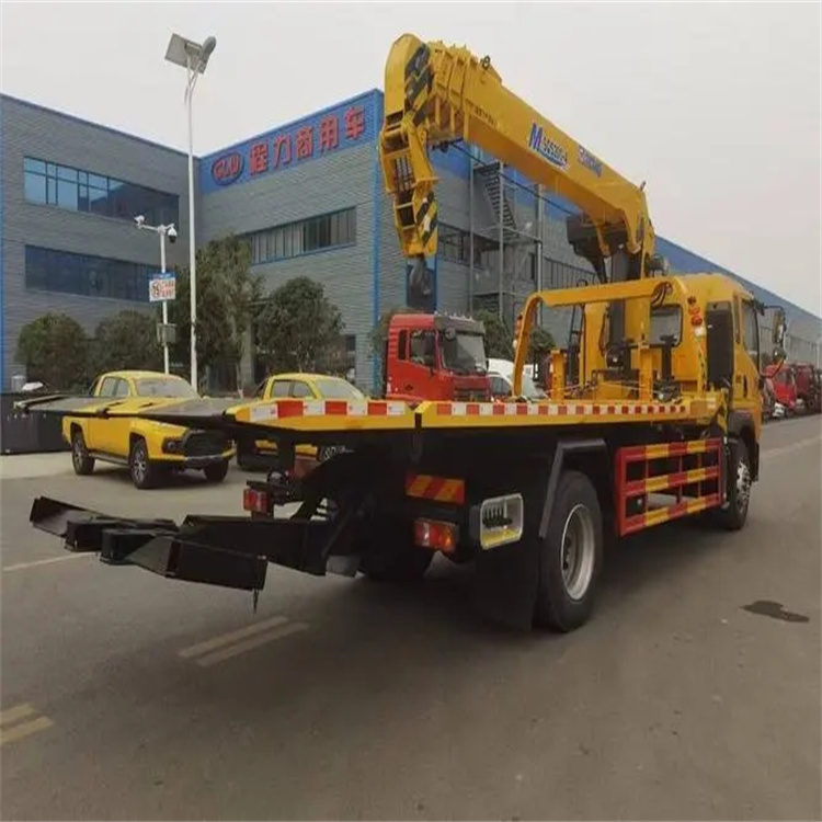 老新镇附近小随车吊出租电话，轻松解决搬运烦恼