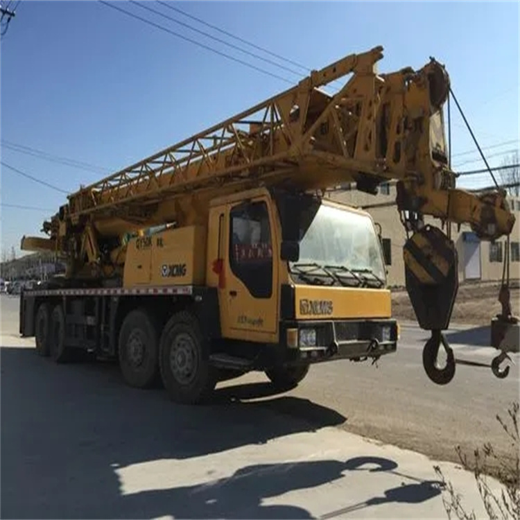 老新镇哪里有专业吊车出租